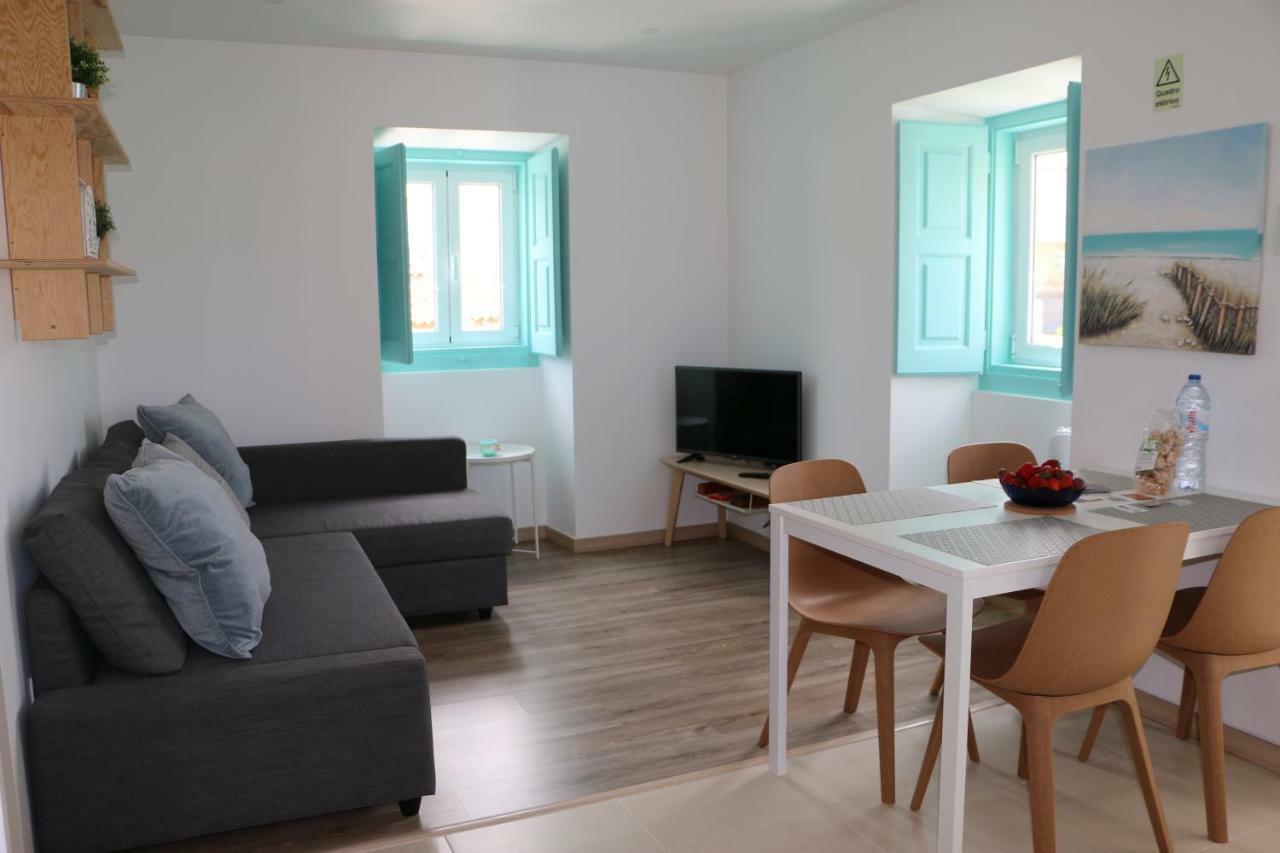 Casinha Verde Nadadouro Ngoại thất bức ảnh